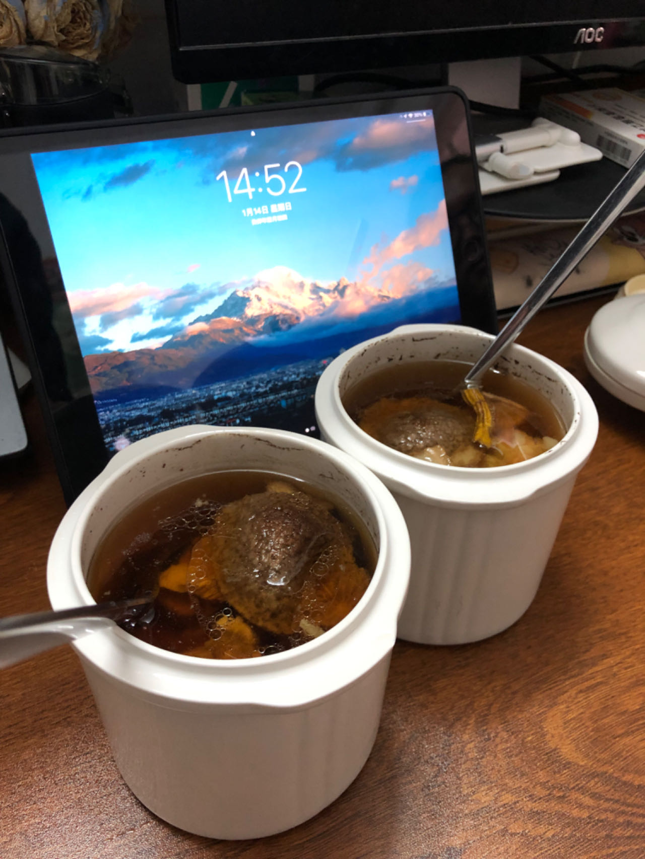 Tangerine Peel Pork Rib Soup